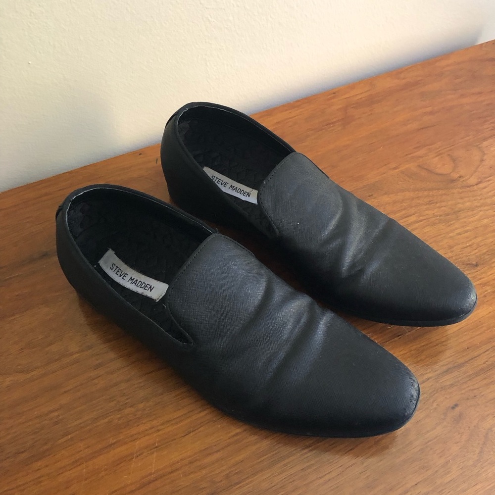 Steve Madden Classic Black Men's Slip-On Loafers